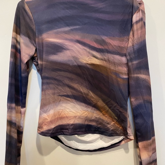 SHEIN Asymmetrical Blue and Orange Fitted Crop Top - Picture 4 of 4